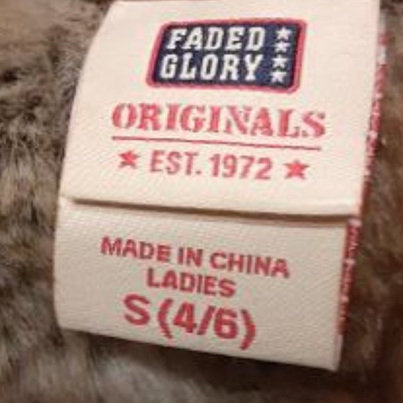 Faded Glory Buckskin Brown Faux Suede and Fur Vest - Picture 7 of 7